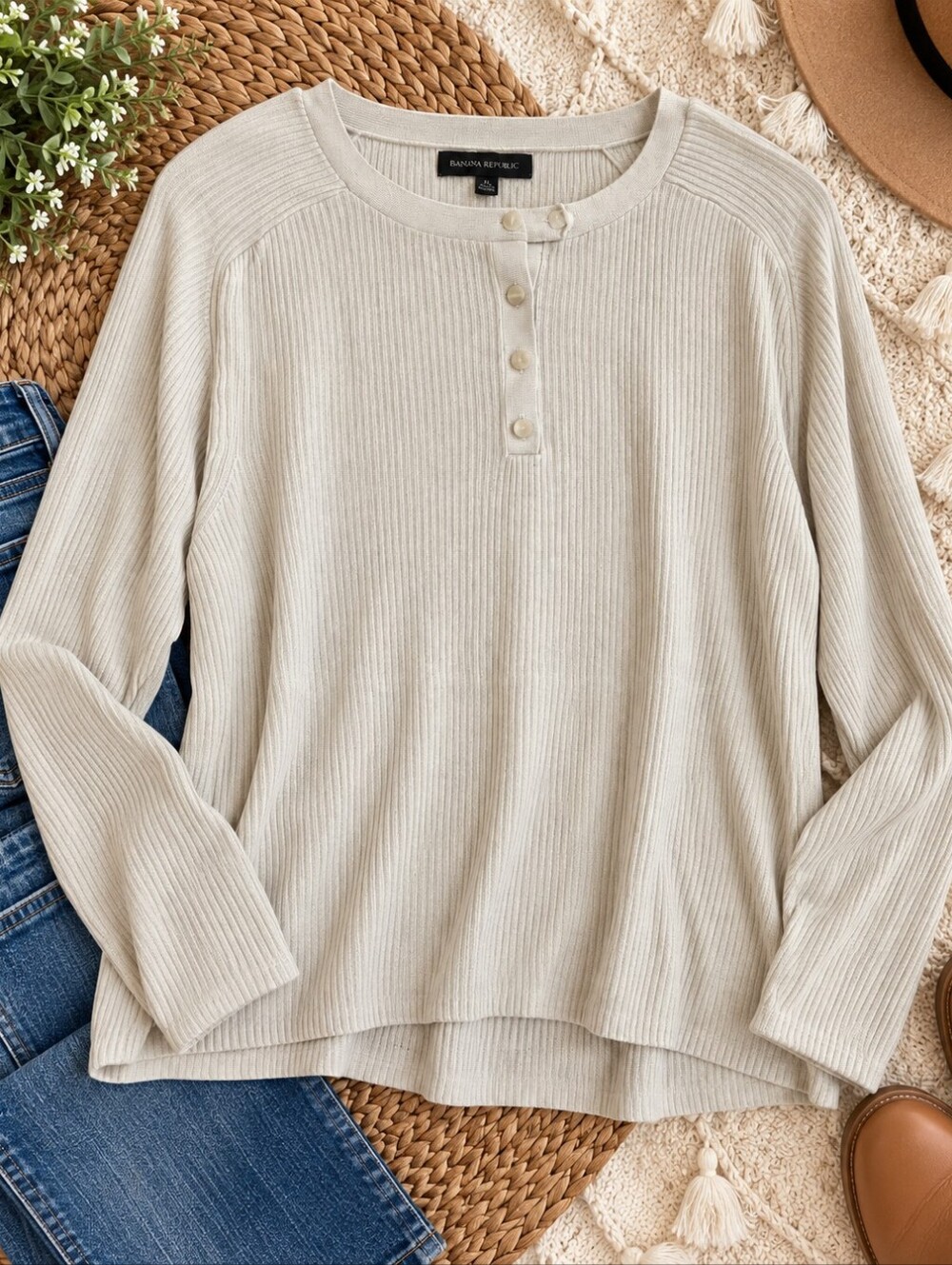 Banana Republic Silk Yak Blend Ribbed Henley Sweater Cream XL